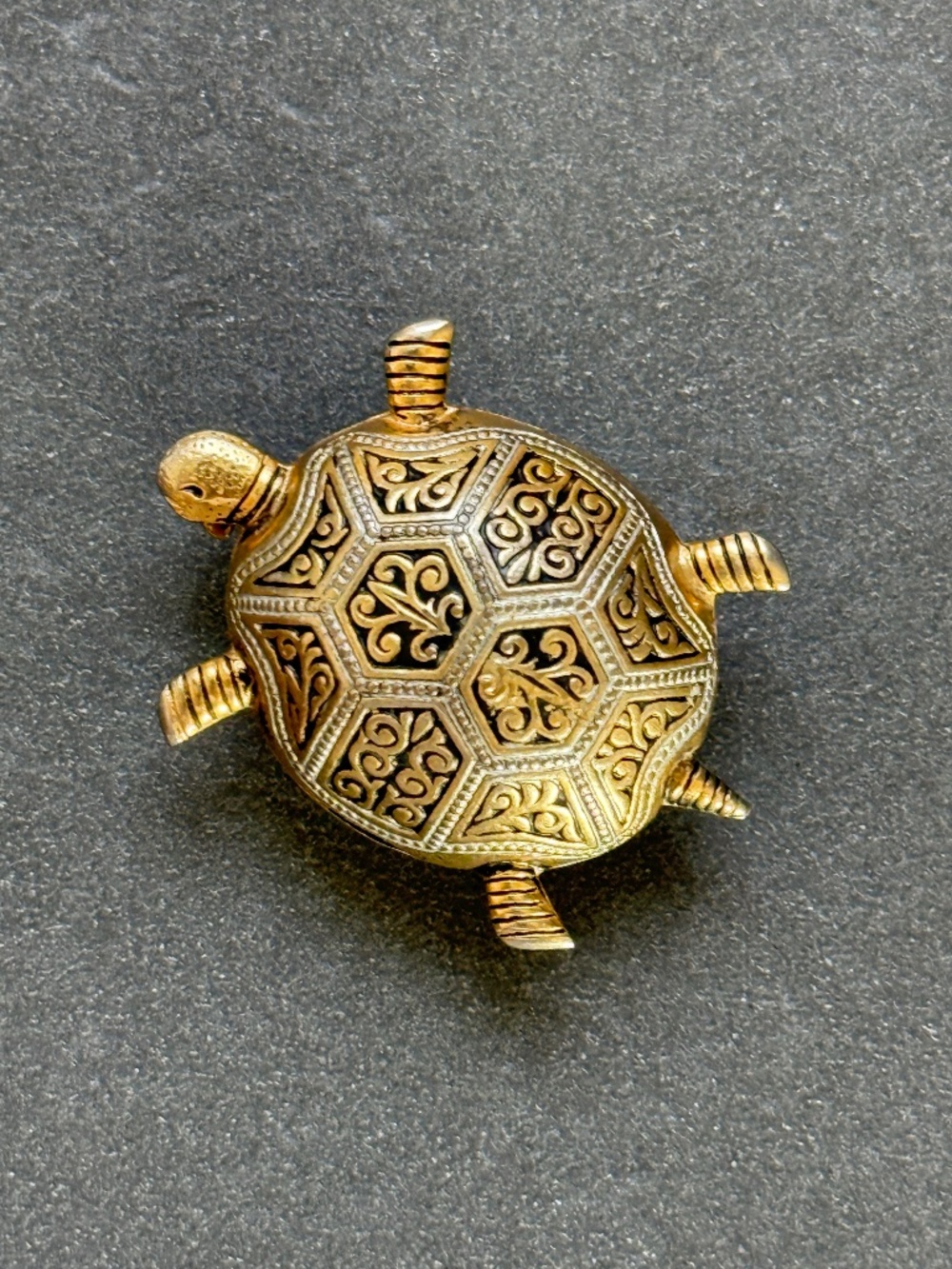 VINTAGE Toledo DAMASCENE Turtle Brooch